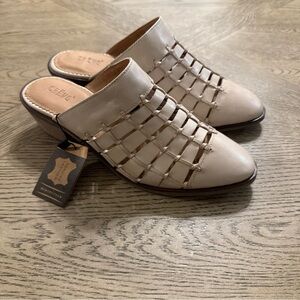 Crevo Womens Nude Bone Braided Leather Western Heel Slip On Mule, Size 9